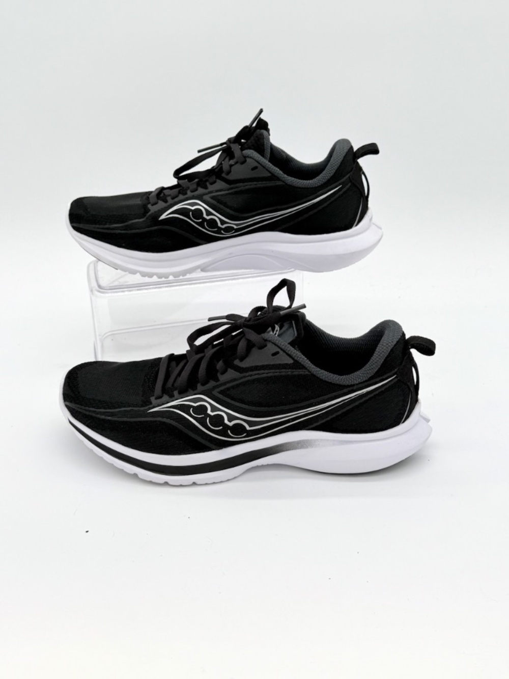 Saucony Kinvara 13 Womens Size 9 Black White Running Shoes Sneakers S10723-05 - Picture 6 of 8